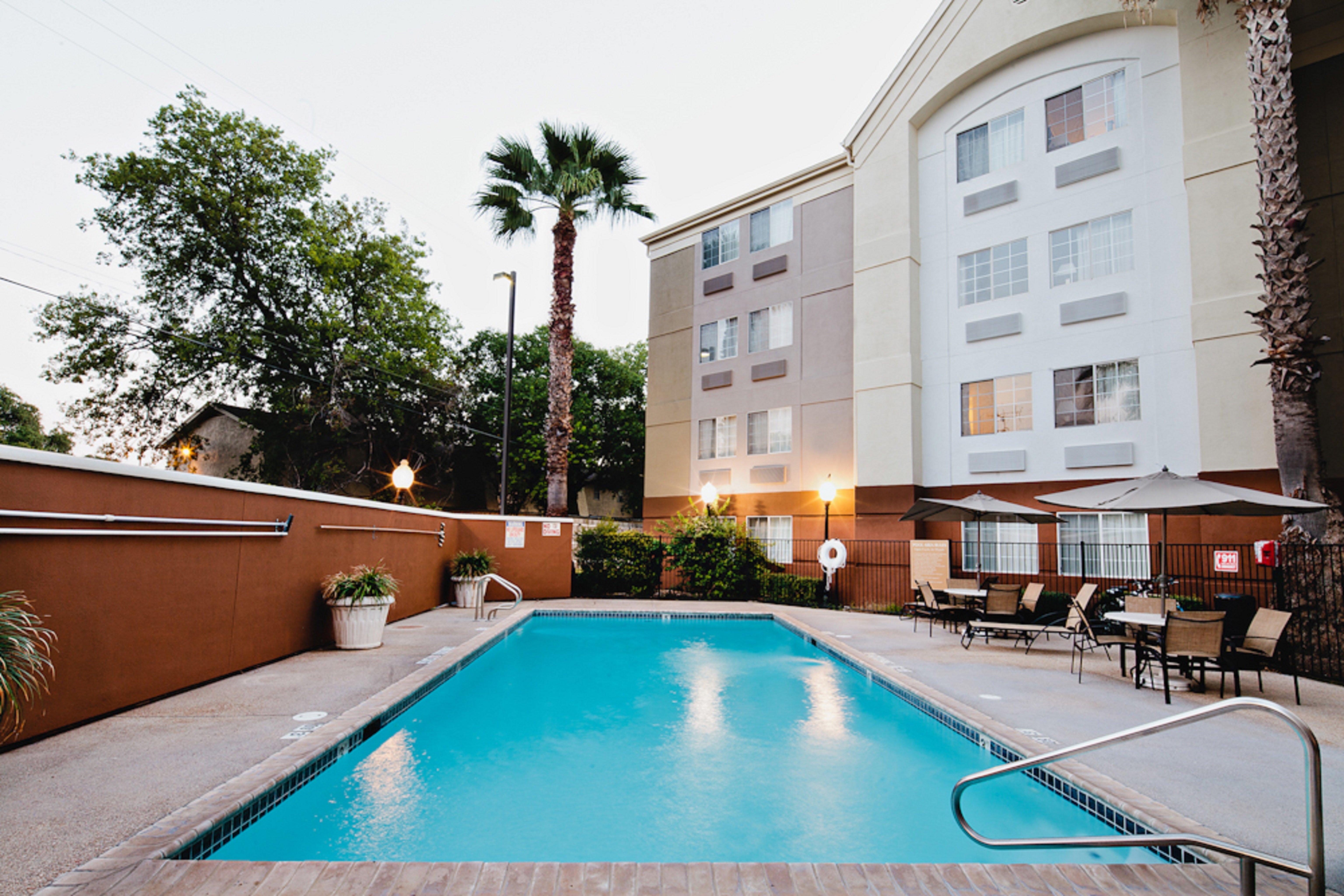 Sonesta Simply Suites San Antonio Northwest - Medical Center エクステリア 写真