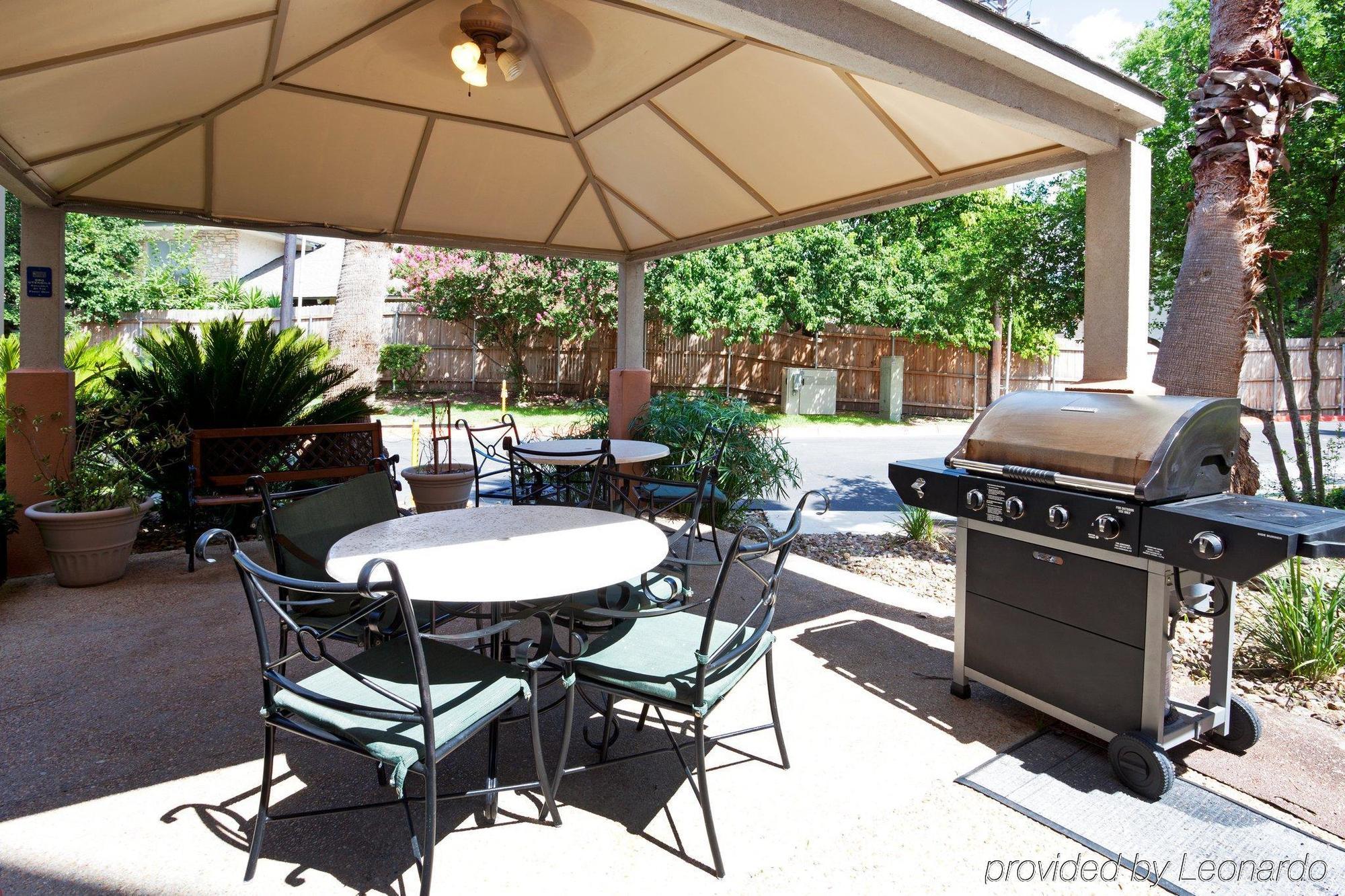 Sonesta Simply Suites San Antonio Northwest - Medical Center レストラン 写真